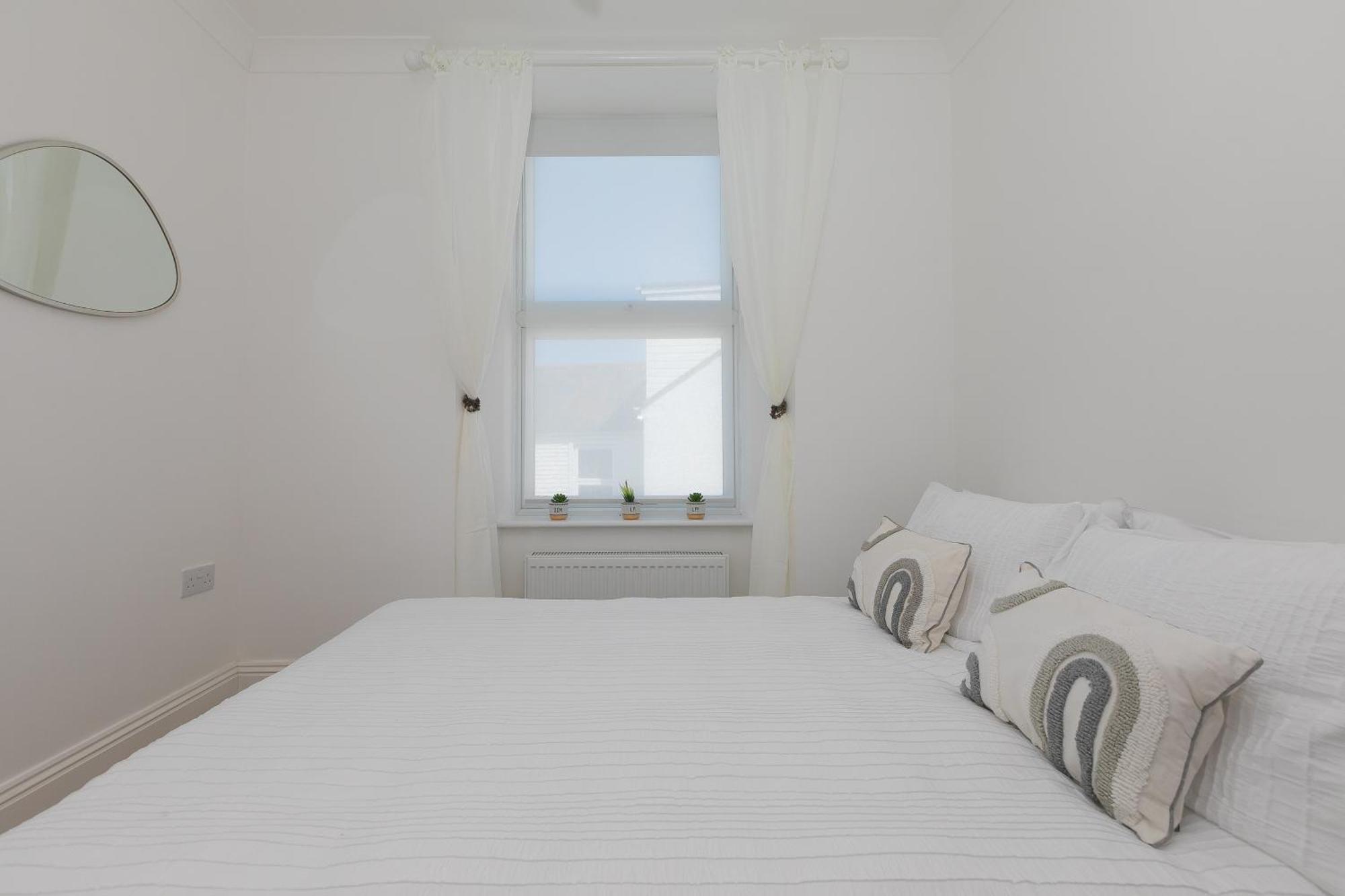 Ferienwohnung Seabreeze 3 - Seaview & Parking St Ives Exterior foto